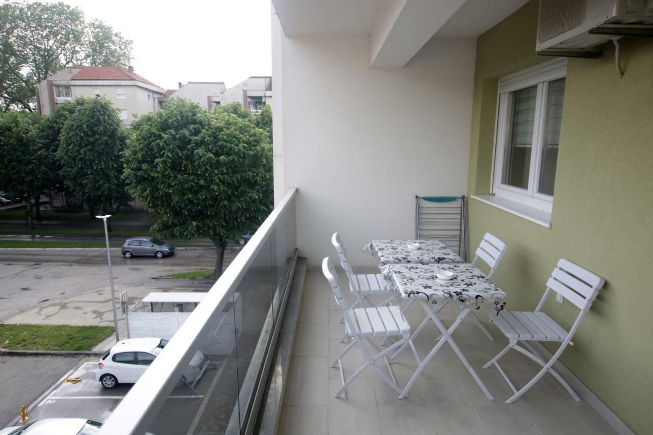 It Apartment เทรบินเย ภายนอก รูปภาพ
