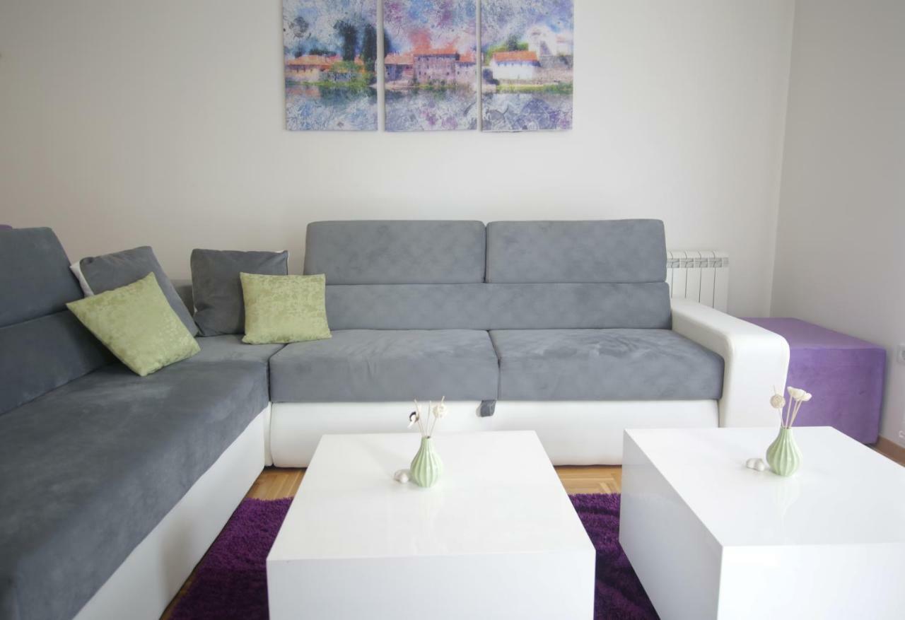 It Apartment เทรบินเย ภายนอก รูปภาพ