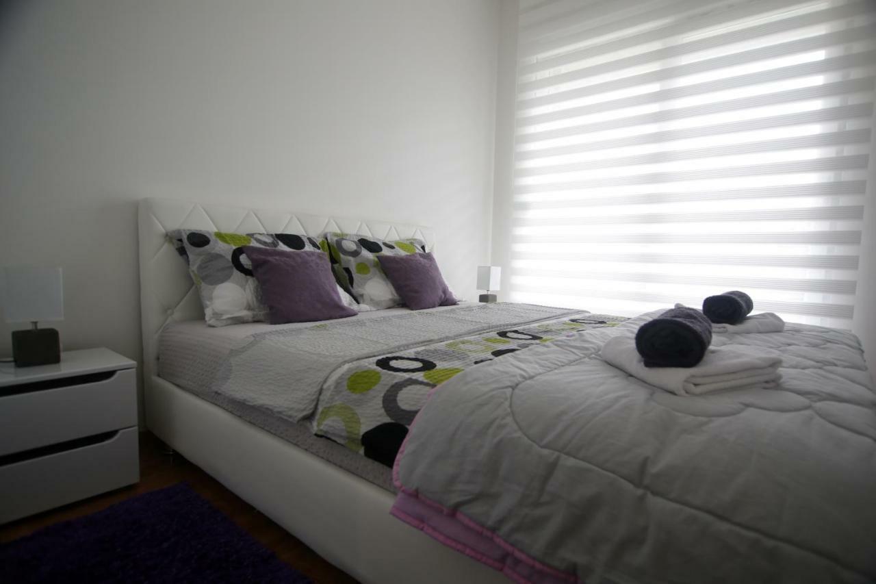 It Apartment เทรบินเย ภายนอก รูปภาพ