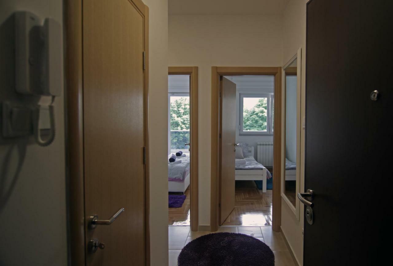 It Apartment เทรบินเย ภายนอก รูปภาพ