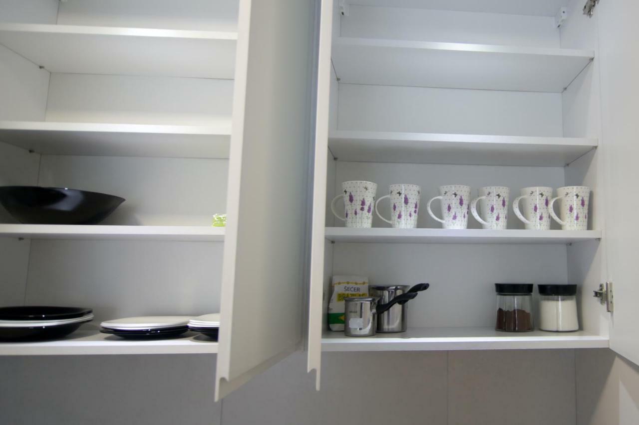 It Apartment เทรบินเย ภายนอก รูปภาพ