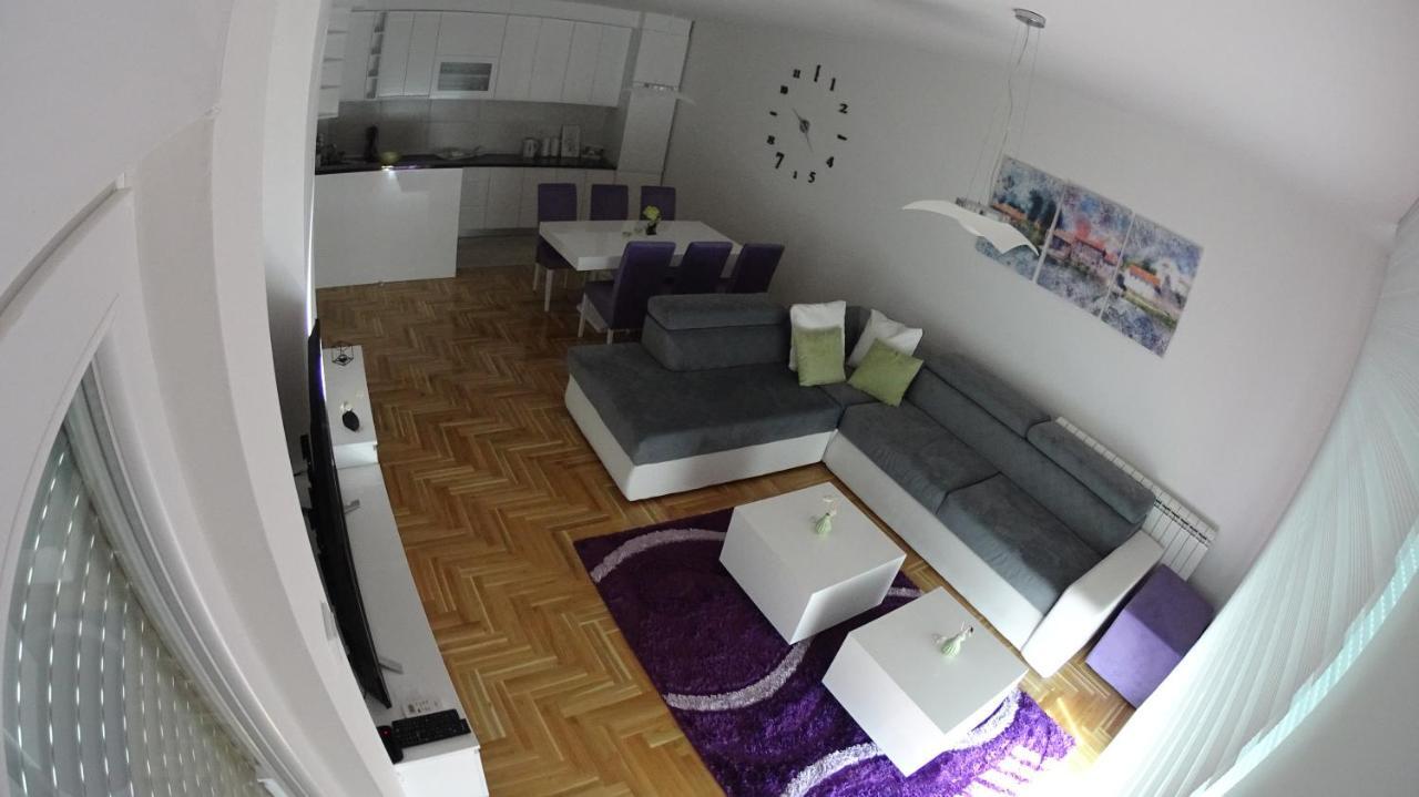 It Apartment เทรบินเย ภายนอก รูปภาพ