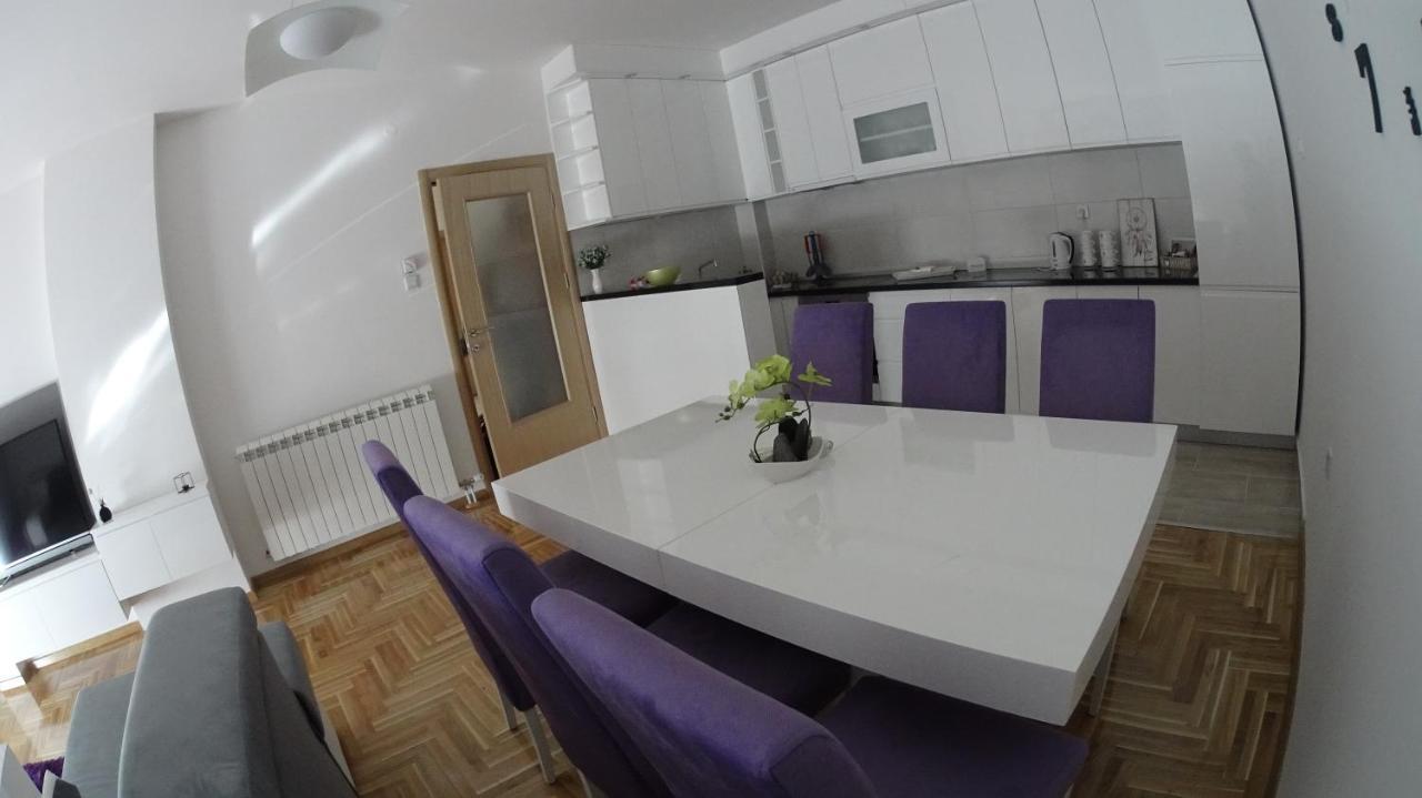 It Apartment เทรบินเย ภายนอก รูปภาพ