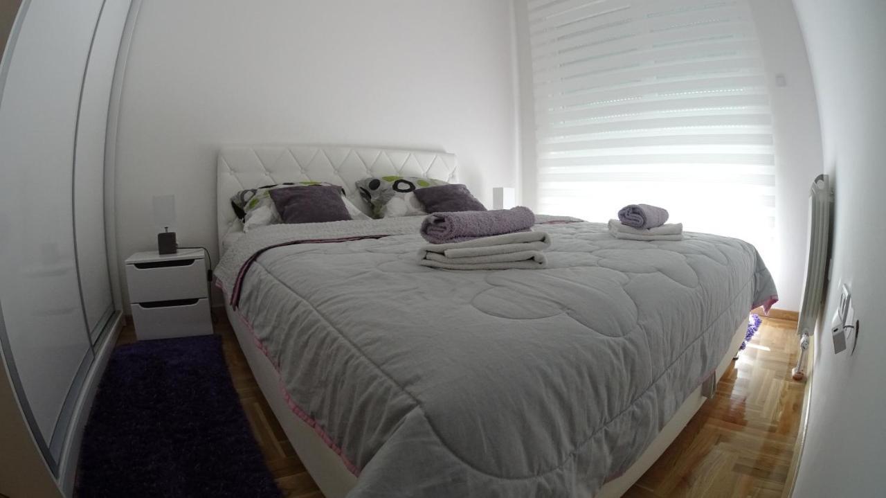 It Apartment เทรบินเย ภายนอก รูปภาพ