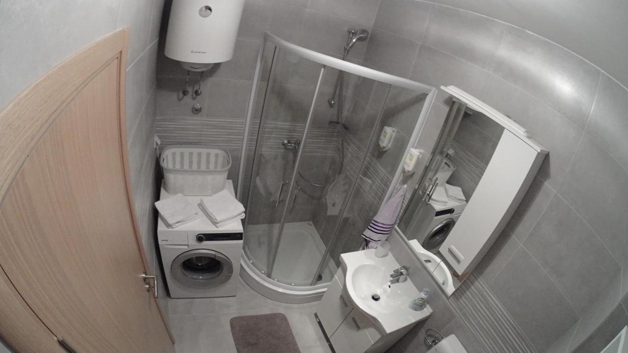 It Apartment เทรบินเย ภายนอก รูปภาพ